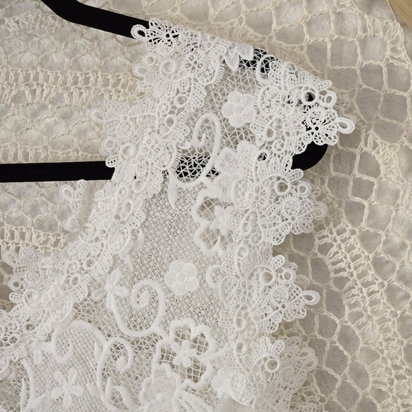 Fairycore Whimsical White Lace Sleeveless Sheer Top O/S - Picture 3 of 13